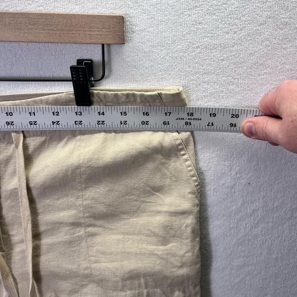 Talbots Linen Embroidered Capri Pants Womens 12 Wide  Leg Floral Soft Cute 2041 - Picture 5 of 10